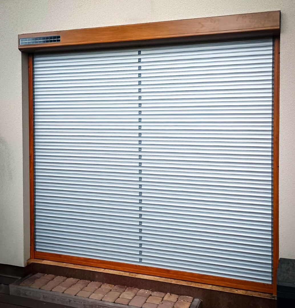 rolety solarne, rolety Bubendorff, rolety zewnętrzne, żaluzje zewnętrzne, żaluzje fasadowe, żaluzje zewnetrzne, rolety, Bubendorff, shutters, rolety antywłamaniowe, rolety podtynkowe